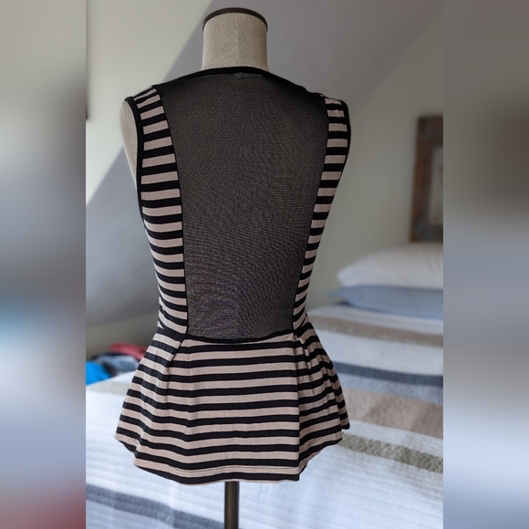 Pins & Needles Peplum Top - Picture 3 of 5